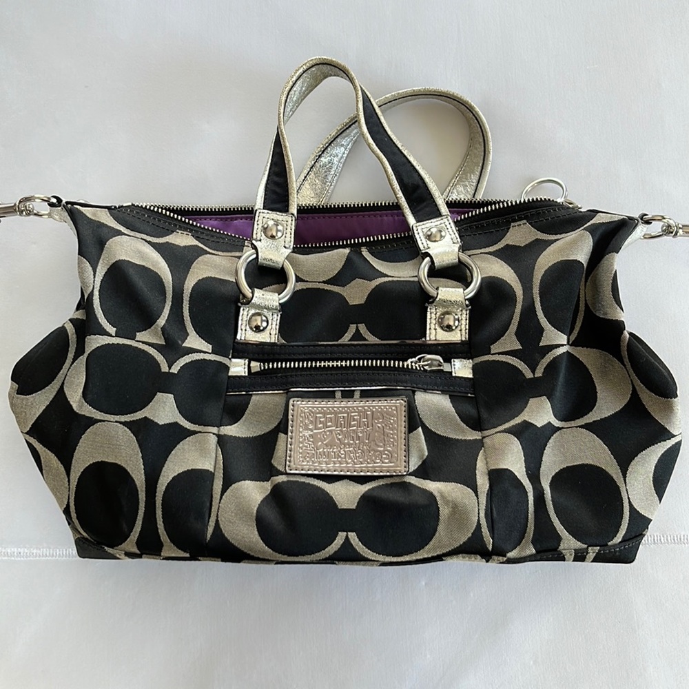 Coach shoulder bag